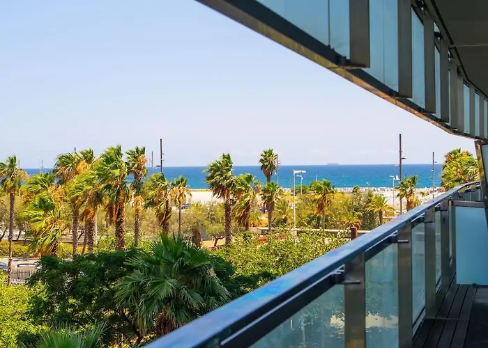 Unique Rentals-Seafront Luxe Suites