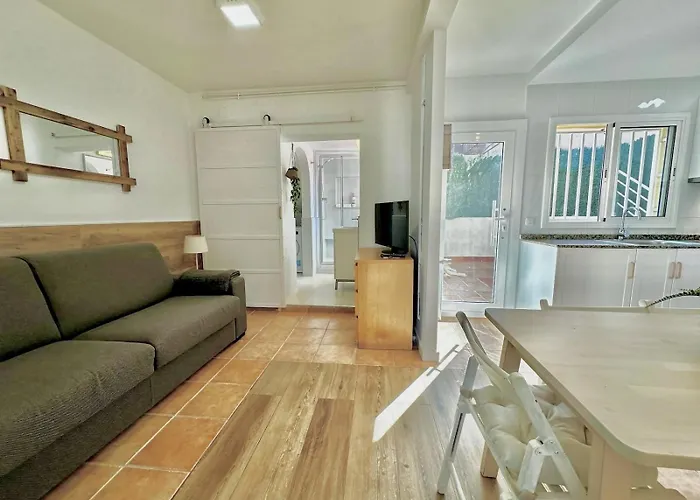 Casa Independiente-Garden-Views-2 Bedrooms